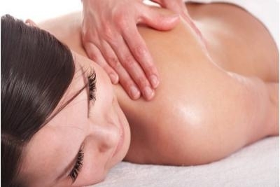 Relax masaža celo telo  60 min ,Anticelulit masaža , Limfna drenaža, Terapeutska masaža- salon Moment